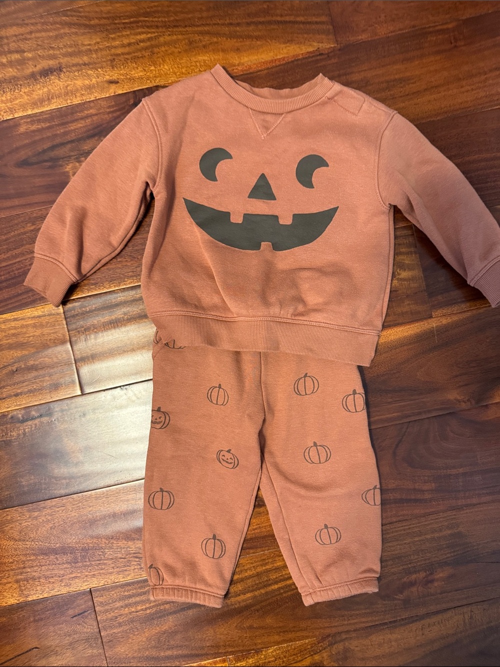 Baby Pumpkin Face Set - Rust Orange